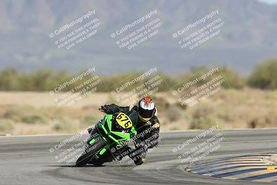media/Oct-04-2025-CVMA (Sat) [[408bcdd6e4]]/Race 13-Amateur Supersport Open/